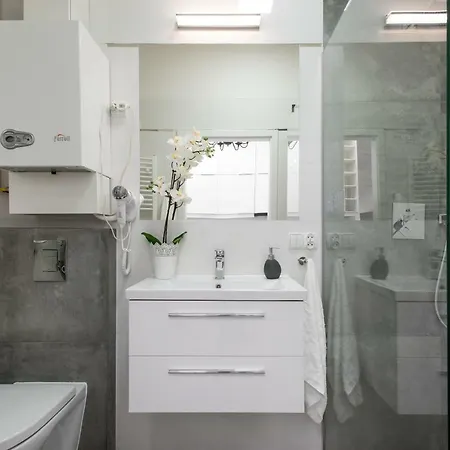 Apartment Mika Old Town By Apart Service