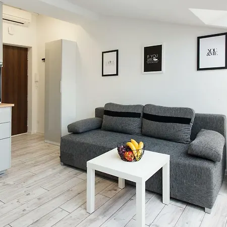 Mika Old Town By Apart Service Apartment